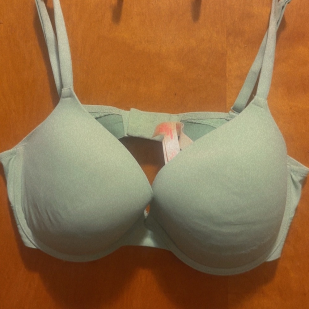 PINK Victoria's Secret Light Mint Padded Everyday Bra